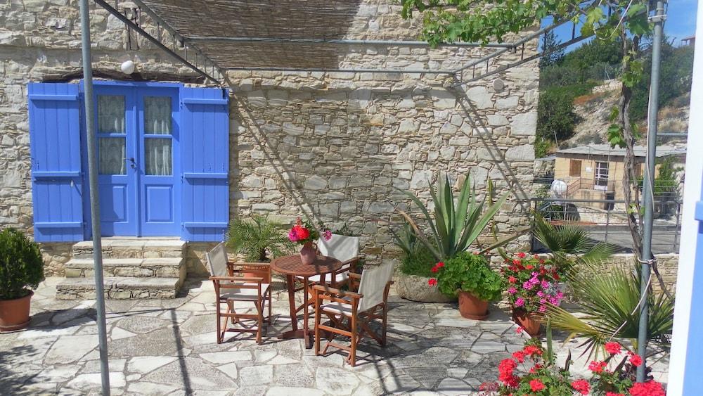 Traditional Village Houses Skarinou Extérieur photo